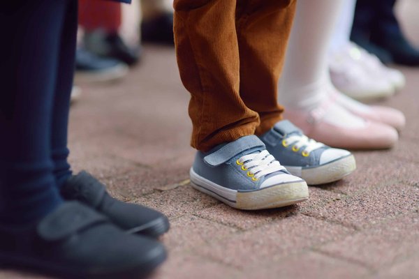 Découvrez le monde des chaussures enfant : Allier confort et style au quotidien