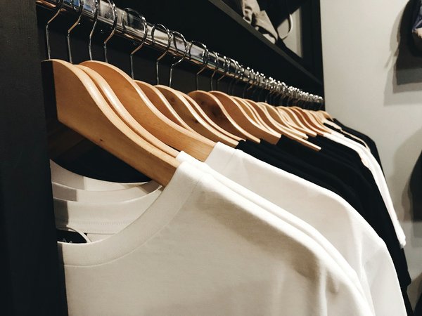 Comment concevoir un t-shirt personnalisé à l'image de l'entreprise ?